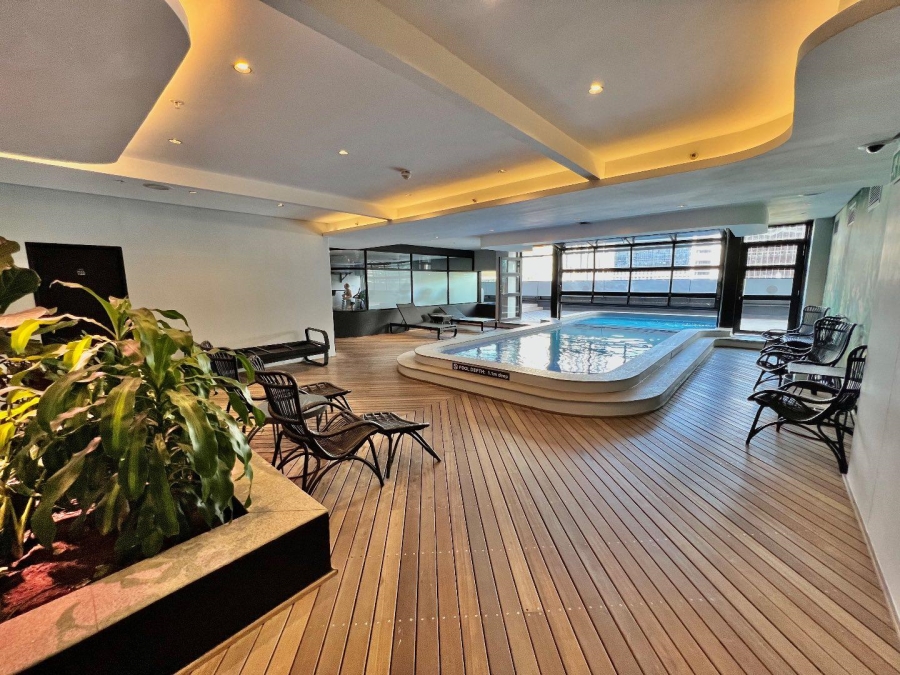 1 Bedroom Property for Sale in Cape Town City Centre Western Cape